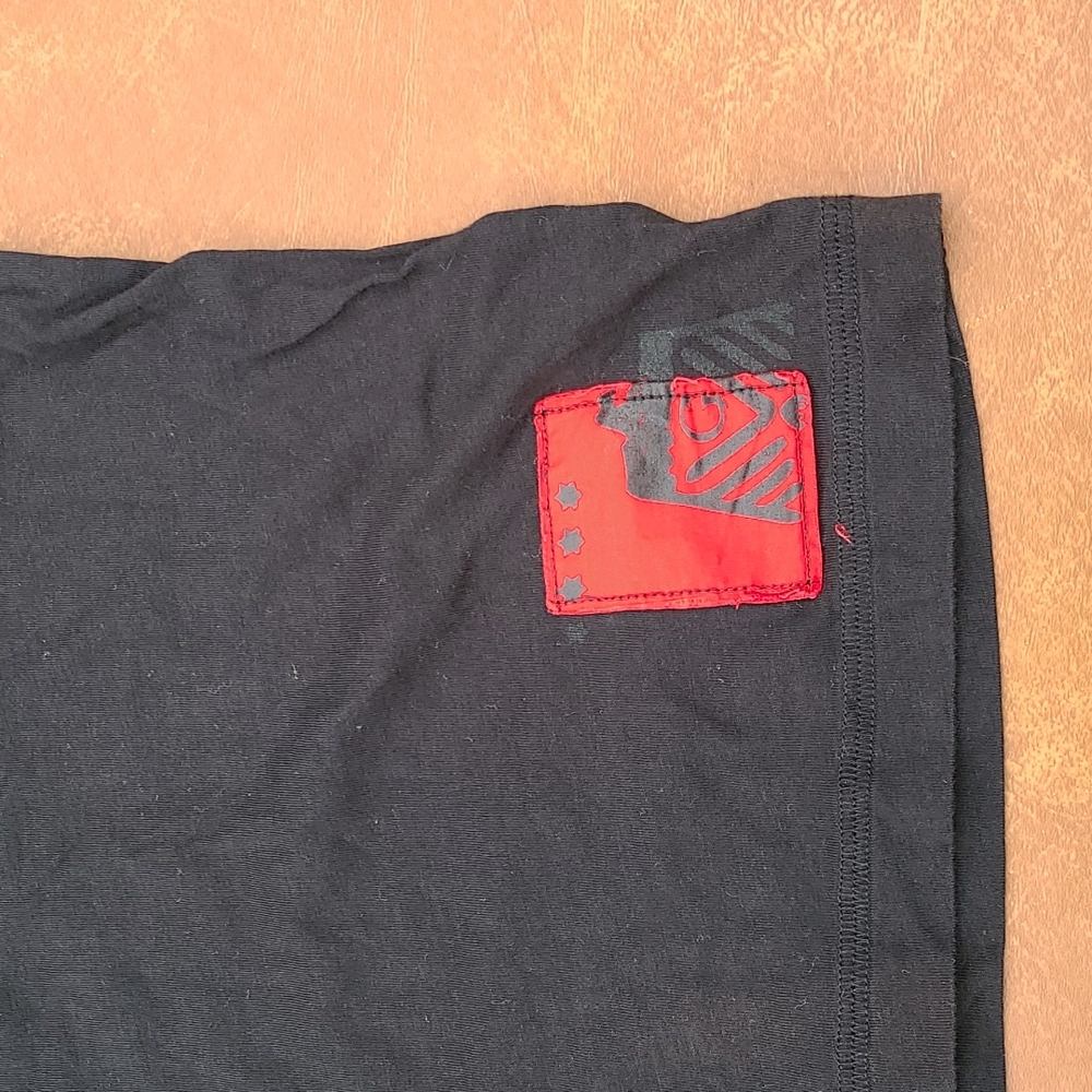 Express tshirt - Picture 2 of 5